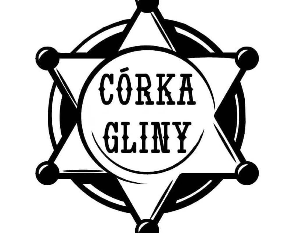 Logo organizatora zajęć. Gwiazda szeryfa z napisem "Córka Gliny" 