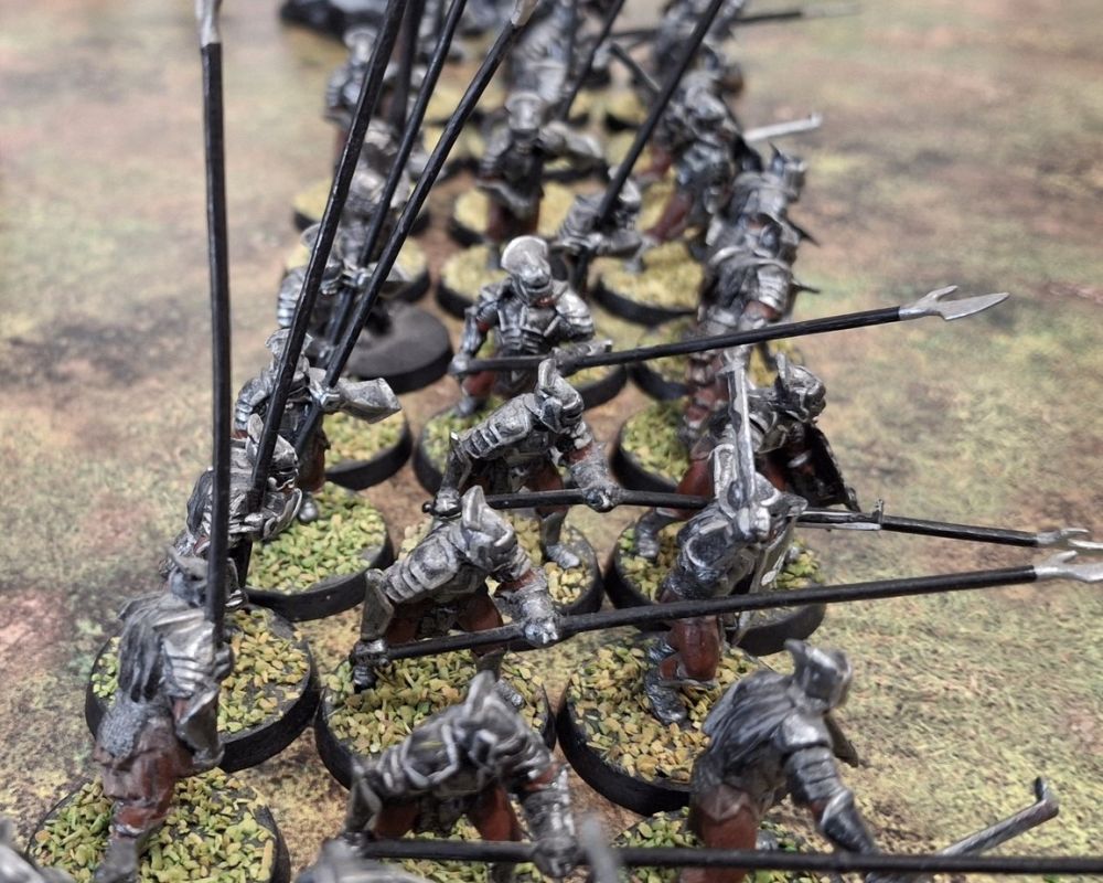Zdjęcie makiety włóczników z gry Warhammer 40 000