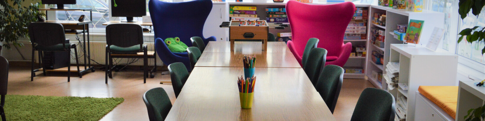 Biblioteka Chylonia Centrum.jpg