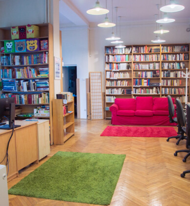 Biblioteka Grab&oacute;wek.jpg