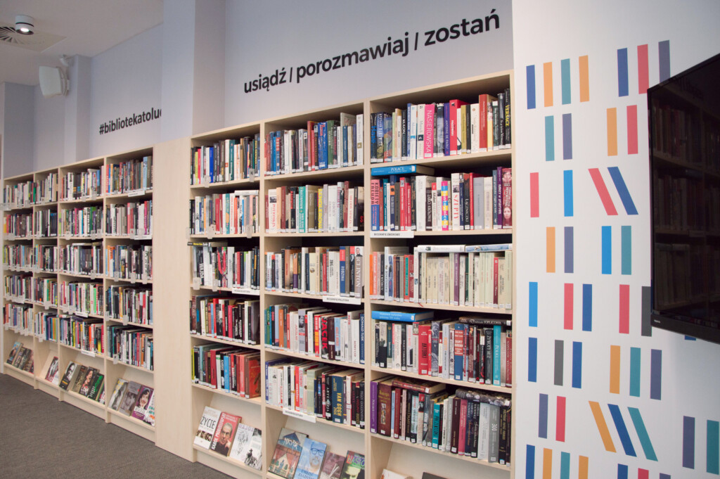 Biblioteka Śródmieście.jpg