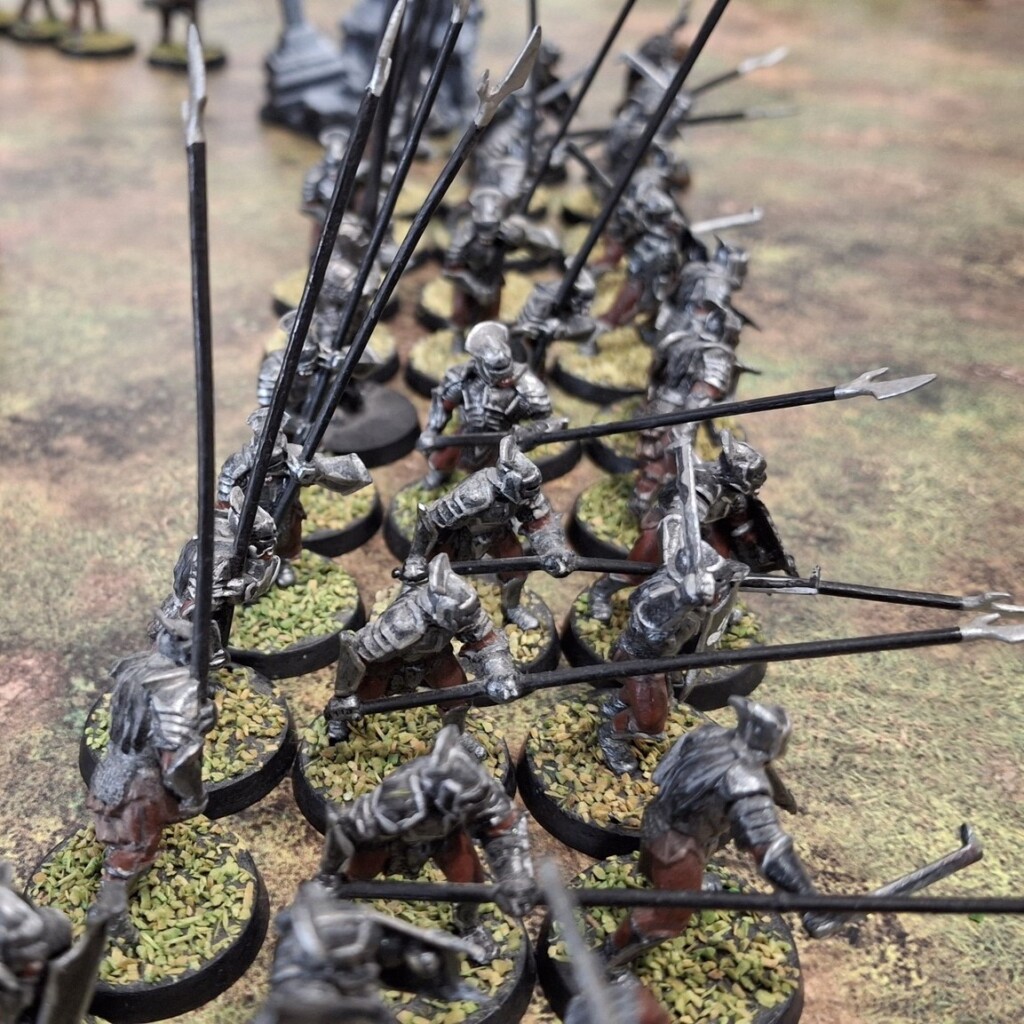 Zdjęcie makiety włóczników z gry Warhammer 40 000