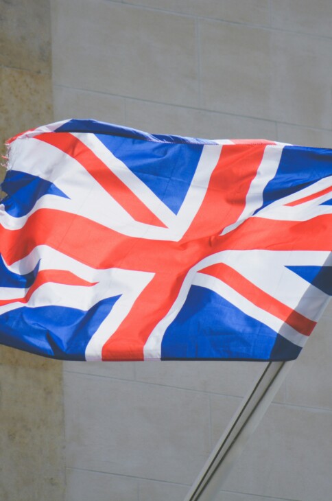 uk-flag.jpg